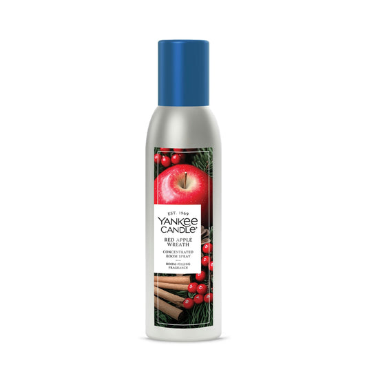 Red Apple Wreath TUK